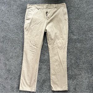 38 x 32 khaki pants.